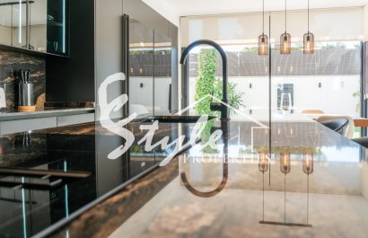 Reventa - Villa - Torrevieja  - Los Balcones