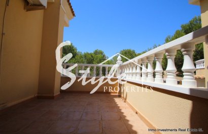 Resale - Villa - Villamartin - Villacosta