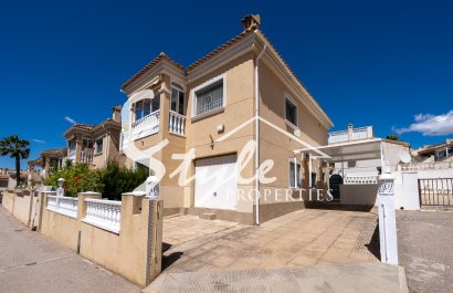 Resale - Villa - Villamartin - Montegolf