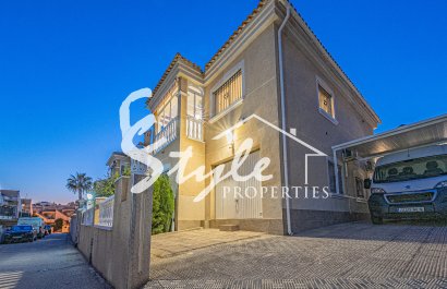 Resale - Villa - Villamartin - Montegolf