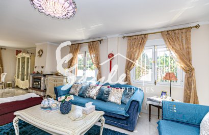 Вторичное жилье - Вилла - Кампоамор