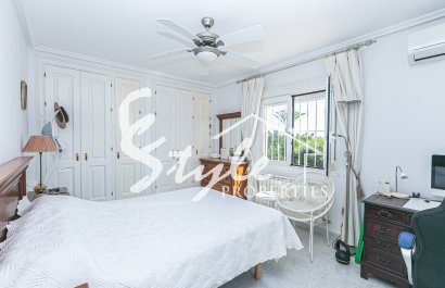 Вторичное жилье - Вилла - Кампоамор