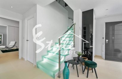 Вторичное жилье - Вилла - Ориуэла Коста  - Кампоамор