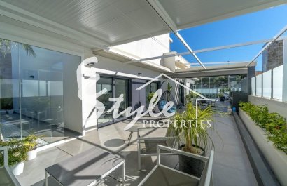 Вторичное жилье - Вилла - Ориуэла Коста  - Кампоамор