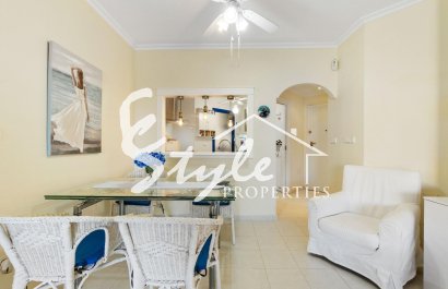 Resale - Apartment - Orihuela Costa  - Campoamor