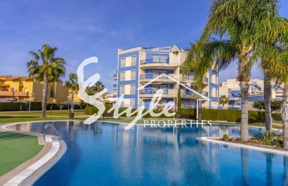 Resale - Apartment - Orihuela Costa  - Campoamor