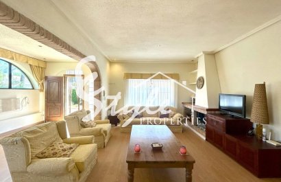 Resale - Villa - Orihuela Costa  - Cabo Roig