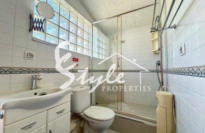 Resale - Villa - Orihuela Costa  - Cabo Roig