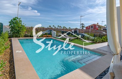 Reventa - Villa - Algorfa - La Finca