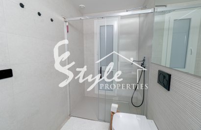 Reventa - Villa - Algorfa - La Finca