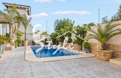 Reventa - Villa - Orihuela Costa  - Playa Flamenca