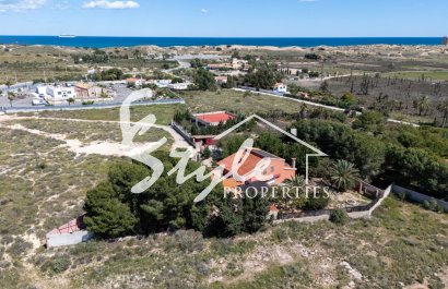 Resale - Villa - El Altet - San Francisco de Asis