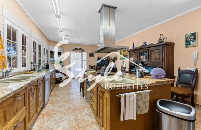 Resale - Villa - El Altet - San Francisco de Asis