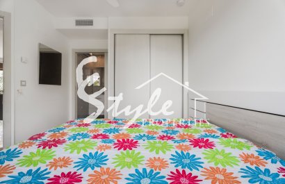 Reventa - Apartamento - Orihuela Costa  - La Zenia