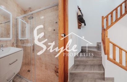 Reventa - Duplex - Villamartin - Res. Las Filipinas