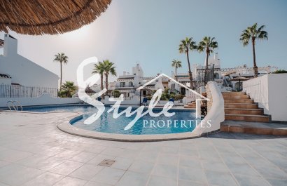 Reventa - Duplex - Villamartin - Res. Las Filipinas