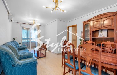 Resale - Apartamento - Torrevieja