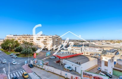 Resale - Apartamento - Torrevieja