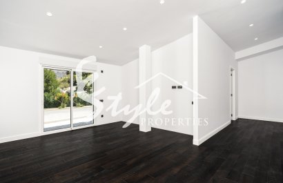 Resale - Villa - Altea