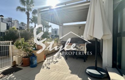 Resale - Apartment - Orihuela Costa  - Punta Prima