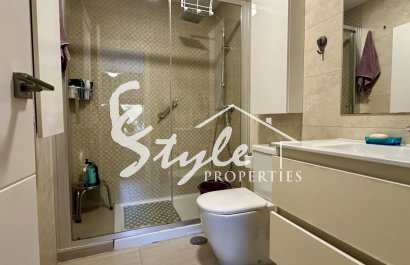 Resale - Apartment - Orihuela Costa  - Punta Prima