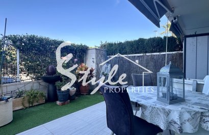 Resale - Apartment - Orihuela Costa  - Punta Prima