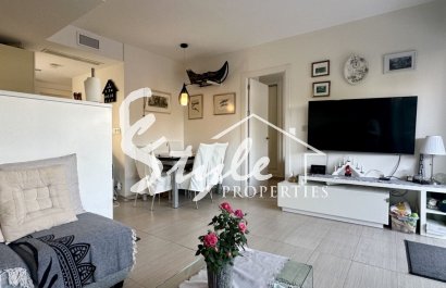 Resale - Apartment - Orihuela Costa  - Punta Prima