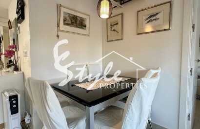Resale - Apartment - Orihuela Costa  - Punta Prima