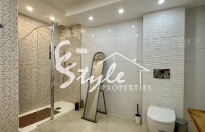 Reventa - Villa - Orihuela Costa  - Los Altos