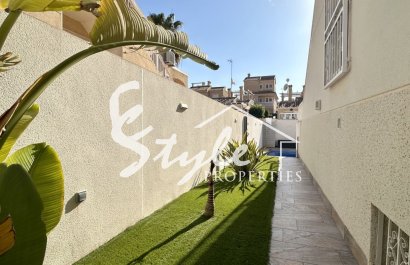 Reventa - Villa - Orihuela Costa  - Los Altos