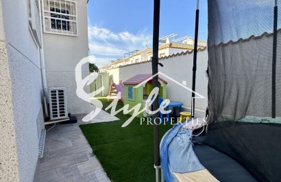 Reventa - Villa - Orihuela Costa  - Los Altos