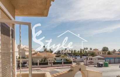 Resale - Townhouse - Orihuela Costa  - Playa Flamenca
