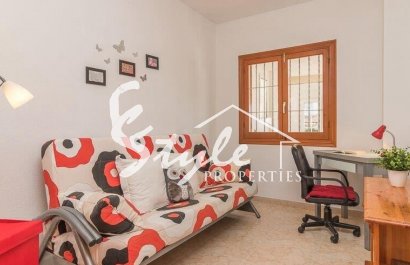 Resale - Townhouse - Orihuela Costa  - Playa Flamenca