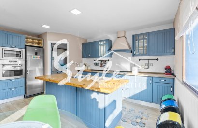 Resale - Villa - Santa Pola - El Poble Llevanti