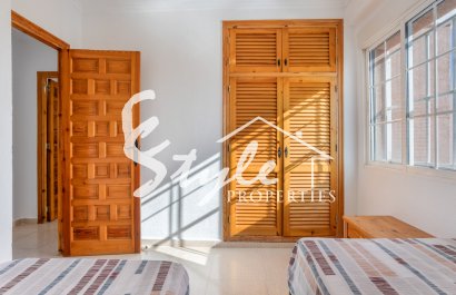Resale - Villa - Torrevieja - Urbanización San Luis