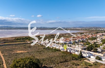 Resale - Villa - Torrevieja - Urbanización San Luis
