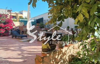 Reventa - Apartamento - Los Montesinos - La Herada