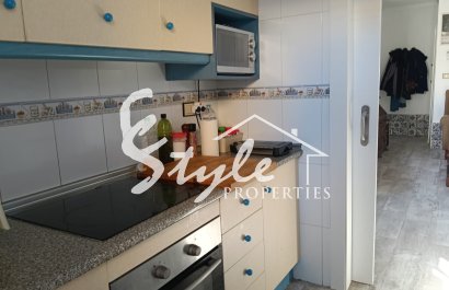 Reventa - Apartamento - Los Montesinos - La Herada