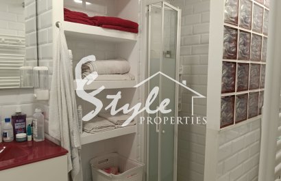 Reventa - Apartamento - Los Montesinos - La Herada