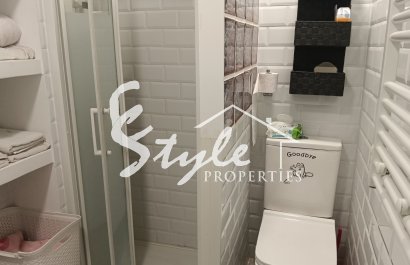 Reventa - Apartamento - Los Montesinos - La Herada