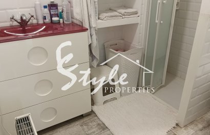 Reventa - Apartamento - Los Montesinos - La Herada