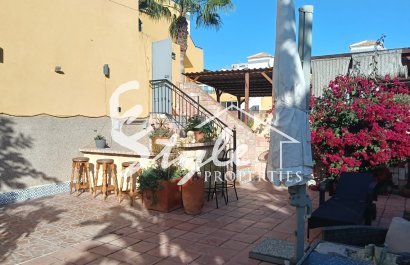 Reventa - Apartamento - Los Montesinos - La Herada