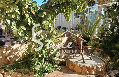 Reventa - Apartamento - Los Montesinos - La Herada