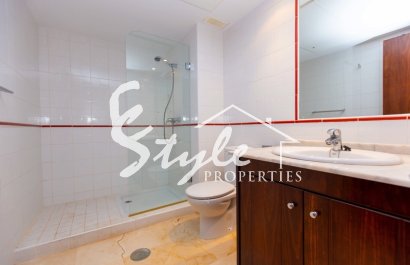 Resale - 1. Apartment / flat - Punta Prima