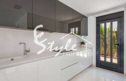 Новостройки - Detached - Playa Paraiso