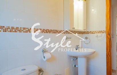 Resale - Quad House - Orihuela Costa  - Playa Flamenca