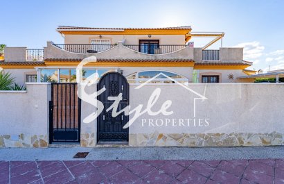 Resale - Quad House - Orihuela Costa  - Playa Flamenca