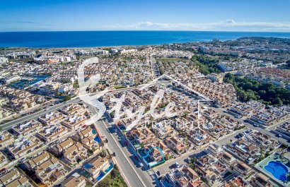 Resale - Quad House - Orihuela Costa  - Playa Flamenca