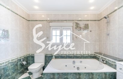 Вторичное жилье - Вилла - Торревьеха - El Chaparal