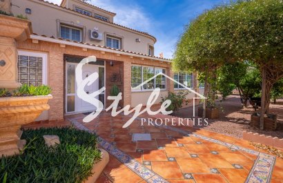 Вторичное жилье - Вилла - Торревьеха - El Chaparal